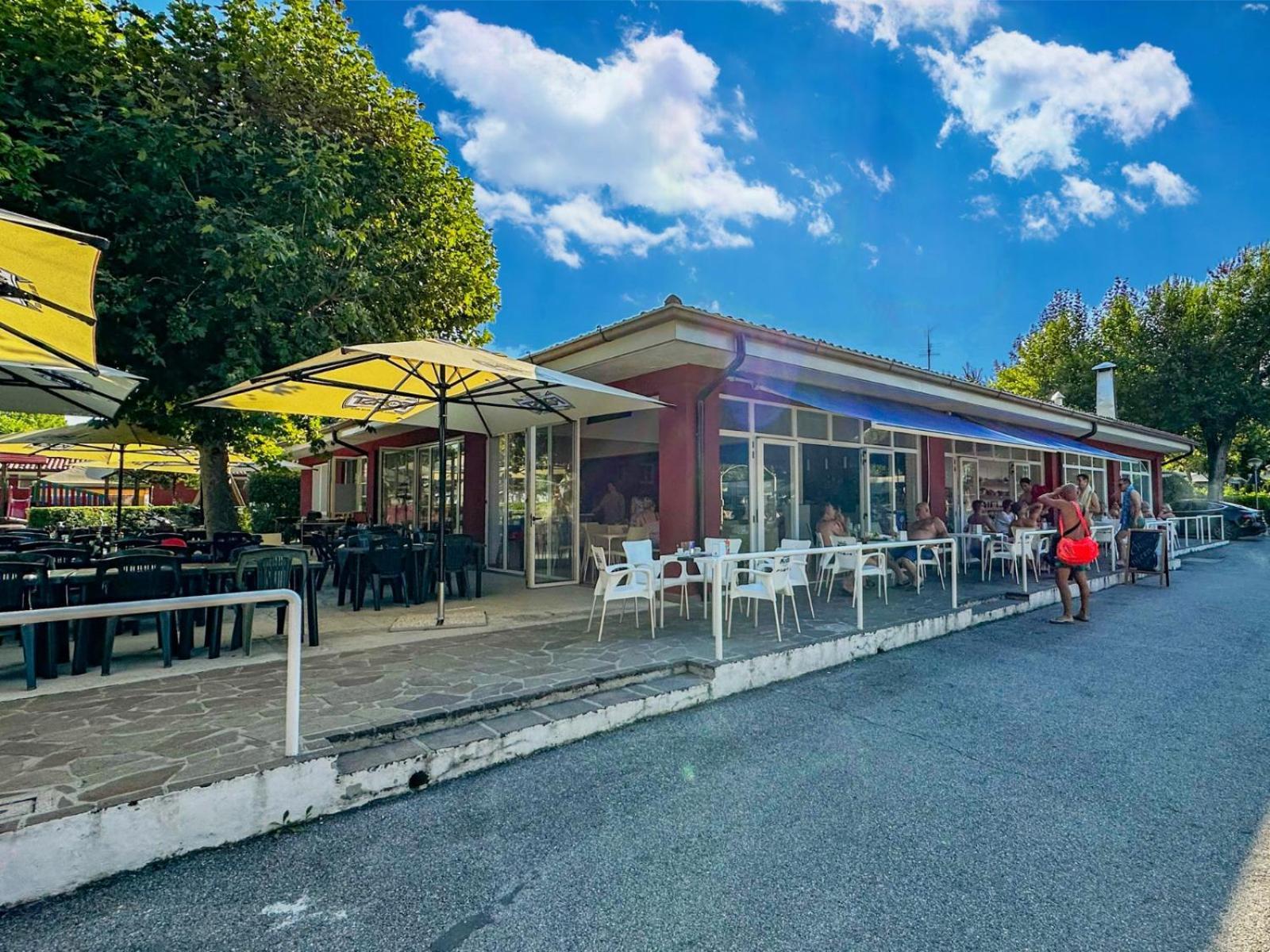 Sereno Camping Holiday Moniga del Garda Экстерьер фото