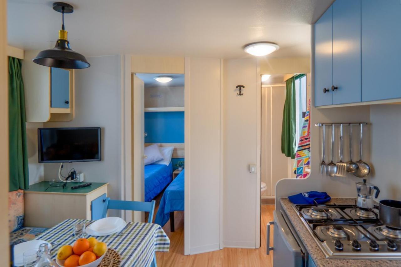 Sereno Camping Holiday Moniga del Garda Экстерьер фото