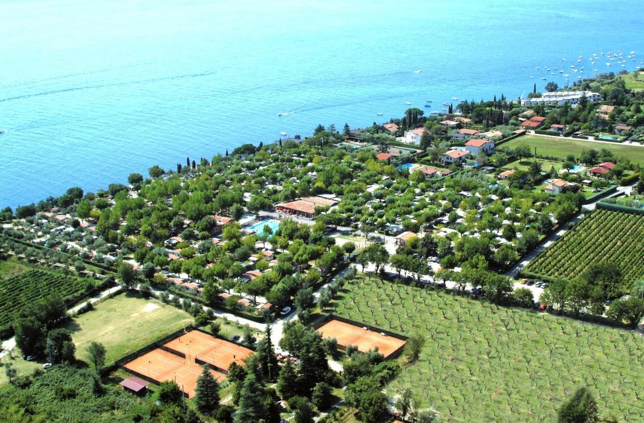 Sereno Camping Holiday Moniga del Garda Экстерьер фото
